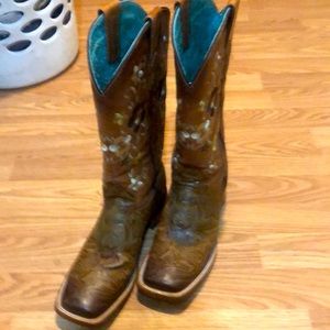 Handmade square toe leather embroidered boots
